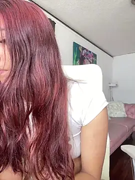 EveRave Pink online show from 06/16/26, 02:50