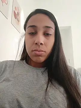 modelisa01 online show from 06/01/26, 07:24
