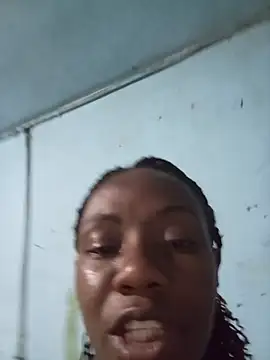 sandycollens  online show from 06/02/26, 12:43