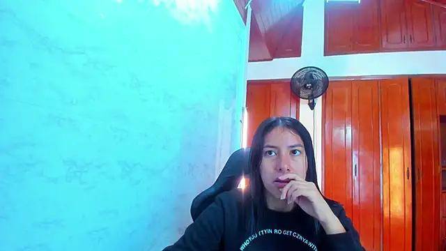 Soffy and Emily online show from 05/27/26, 12:23