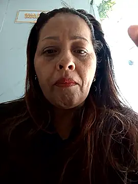 Snapshot of katialatimaecha chatting on 06/03/26, 02:33 katialatimaecha online show from 06/03/26, 02:33