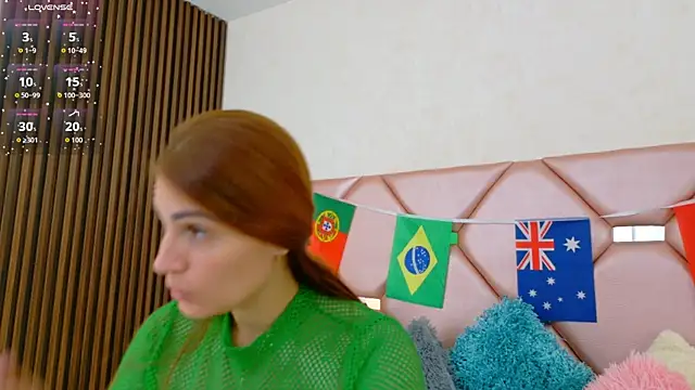 Snapshot of Juliia_cruz_ chatting on 07/10/26, 11:32 Juliia cruz online show from 07/10/26, 11:32