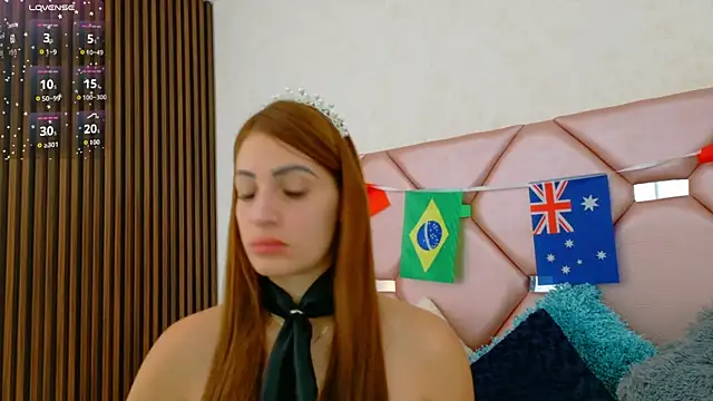 Snapshot of Juliia_cruz_ chatting on 07/12/26, 11:33 Juliia cruz online show from 07/12/26, 11:33