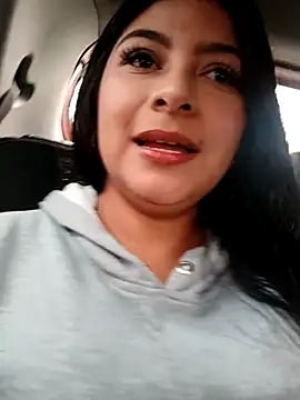 ariana foxx  online show from 07/02/26, 12:55