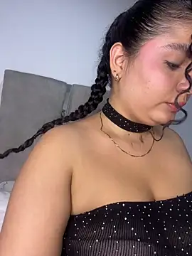 Yassy 11 online show from 05/14/26, 07:11