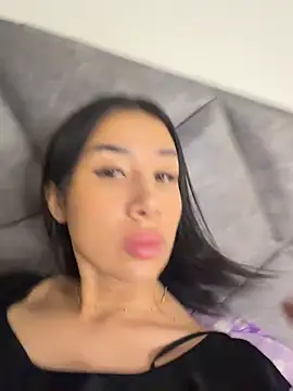 SophiaaRose18 online show from 05/29/26, 05:35