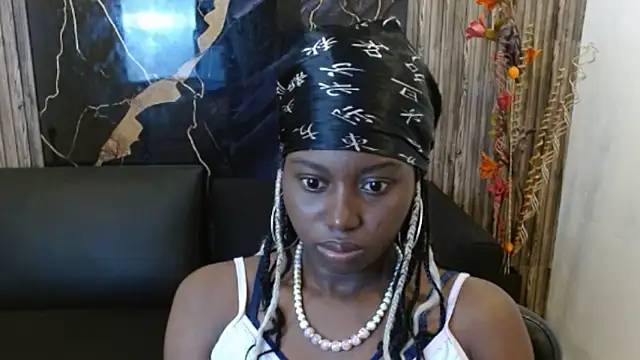 luna bella160920 online show from 05/18/26, 07:18