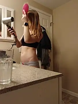 daddys girl333 online show from 06/18/26, 12:53