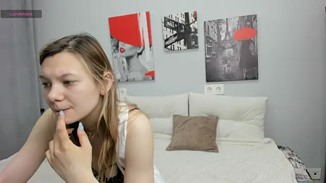 Sunny Sammyy online show from 05/23/26, 01:15