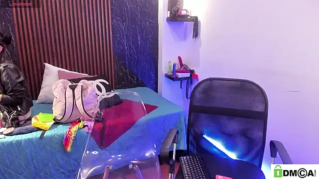 Nico Blaze22 online show from 06/15/26, 02:56