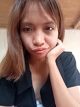 Snapshot of sweetpinayxxx chatting on 05/12/26, 08:00 sweetpinayxxx online show from 05/12/26, 08:00