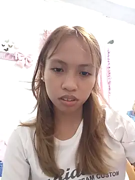 Snapshot of sweetpinayxxx chatting on 05/29/26, 01:55 sweetpinayxxx online show from 05/29/26, 01:55