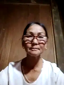 Snapshot of Magy-006 chatting on 06/16/26, 11:49 Magy-006 online show from 06/16/26, 11:49