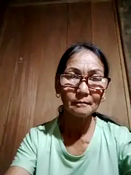 Snapshot of Magy-006 chatting on 06/15/26, 11:04 Magy-006 online show from 06/15/26, 11:04