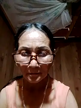 Snapshot of Magy-006 chatting on 07/05/26, 04:52 Magy-006 online show from 07/05/26, 04:52