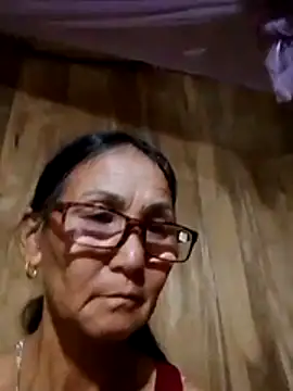 Snapshot of Magy-006 chatting on 07/07/26, 02:42 Magy-006 online show from 07/07/26, 02:42