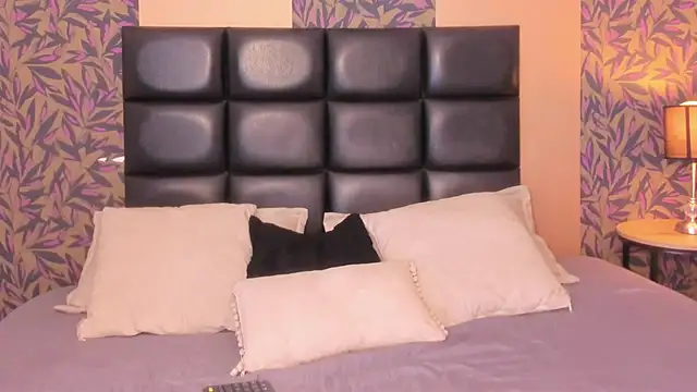 Snapshot of tian_sex chatting on 05/21/26, 03:04 tian sex online show from 05/21/26, 03:04