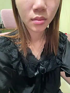 Snapshot of Vi_sexyy chatting on 07/09/26, 07:09 Vi sexyy online show from 07/09/26, 07:09