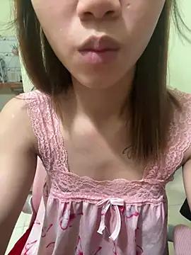 Snapshot of Vi_sexyy chatting on 06/30/26, 08:14 Vi sexyy online show from 06/30/26, 08:14