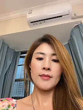 okgirl 23 online show from 06/15/26, 10:04