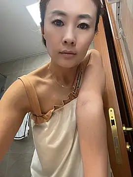 okgirl 23 online show from 06/05/26, 12:15