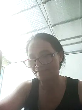 Vieekee online show from 06/14/26, 04:57