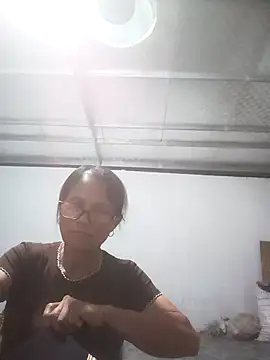 Vieekee online show from 07/10/26, 01:33