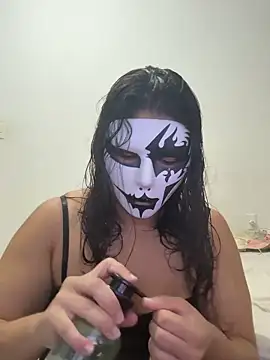 cherrybr01 online show from 05/28/26, 02:52