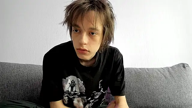Nolan Sagee online show from 05/13/26, 07:26
