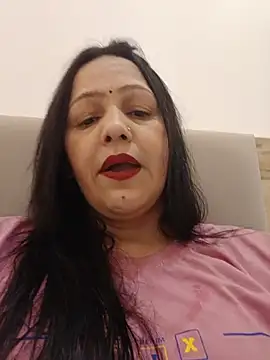 simmy14321 online show from 07/03/26, 12:44
