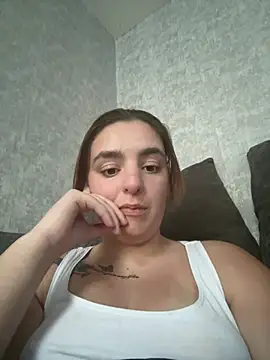 Snapshot of LexiXXoo chatting on 05/27/26, 06:37 LexiXXoo online show from 05/27/26, 06:37