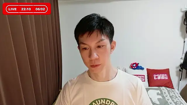 Snapshot of kazukota20 chatting on 06/02/26, 01:11 kazukota20 online show from 06/02/26, 01:11