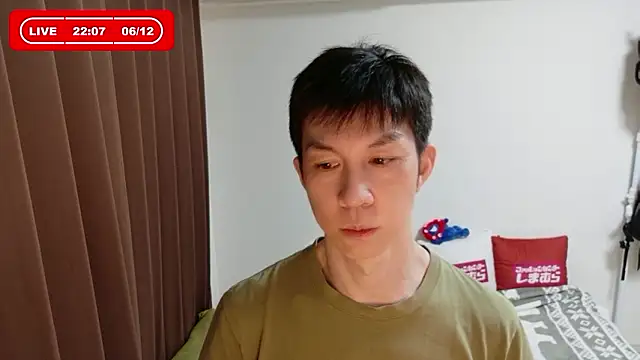 Snapshot of kazukota20 chatting on 06/12/26, 01:09 kazukota20 online show from 06/12/26, 01:09