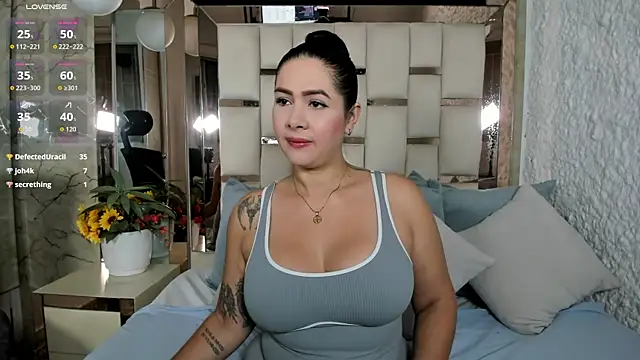 stefanyruizz online show from 05/24/26, 01:55