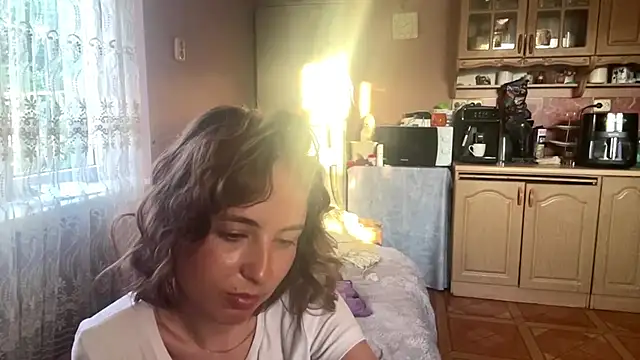 DaphneAmor online show from 05/20/26, 05:10