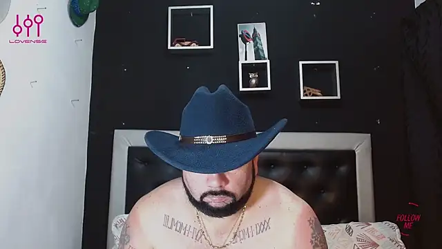 Snapshot of perverseveteranmanxxx chatting on 02/28/25, 11:12 perverseveteranmanxxx online show from 02/28/25, 11:12