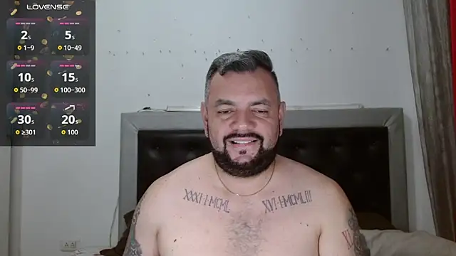 Snapshot of perverseveteranmanxxx chatting on 03/04/26, 04:31 perverseveteranmanxxx online show from 03/04/26, 04:31