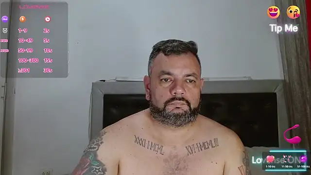 Snapshot of perverseveteranmanxxx chatting on 06/19/26, 03:01 perverseveteranmanxxx online show from 06/19/26, 03:01