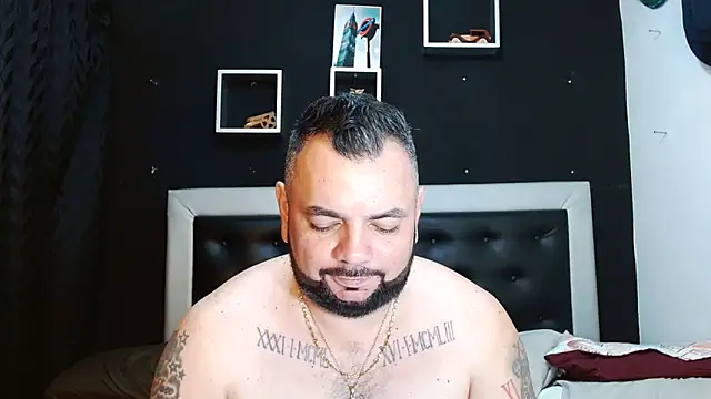 Snapshot of perverseveteranmanxxx chatting on 03/09/25, 01:14 perverseveteranmanxxx online show from 03/09/25, 01:14