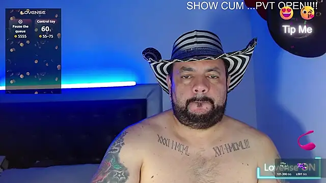 Snapshot of perverseveteranmanxxx chatting on 07/29/26, 03:50 perverseveteranmanxxx online show from 07/29/26, 03:50