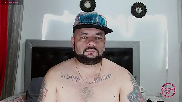 perverseveteranmanxxx online show from 11/05/25, 12:03