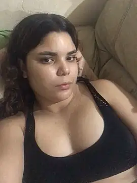 Snapshot of Cliaclara chatting on 06/19/26, 03:34 Cliaclara online show from 06/19/26, 03:34