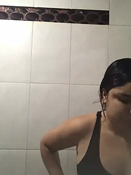 Snapshot of Cliaclara chatting on 07/06/26, 04:08 Cliaclara online show from 07/06/26, 04:08