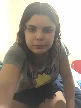 Snapshot of Cliaclara chatting on 06/12/26, 03:48 Cliaclara online show from 06/12/26, 03:48