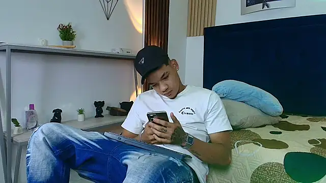 bick jhonn online show from 06/22/26, 09:01