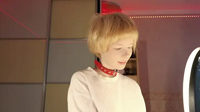 Misska kek online show from 05/13/26, 04:25