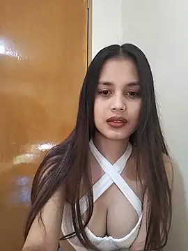 Adrianahearth online show from 05/19/26, 03:24