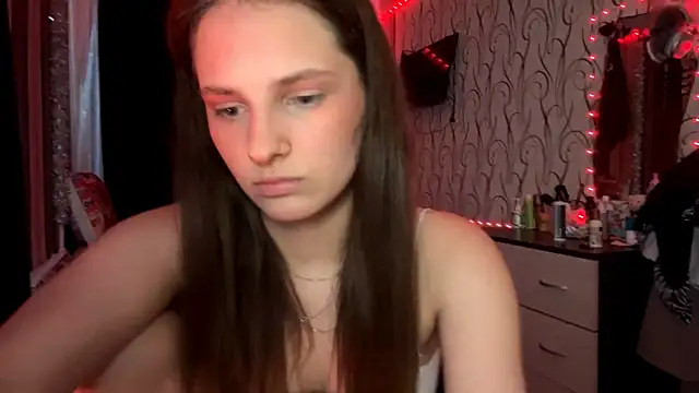 Snapshot of Jensenlove chatting on 06/17/26, 01:10 Jensenlove online show from 06/17/26, 01:10