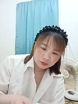 Mei iu online show from 05/16/26, 02:49