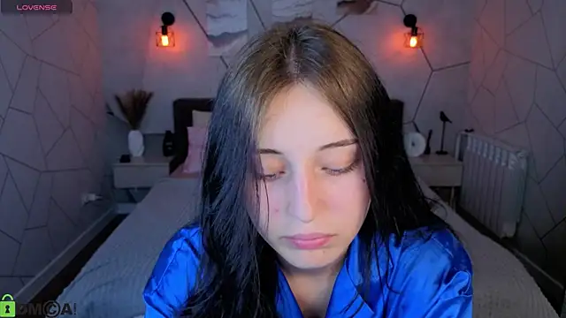 Tracey Gill online show from 07/14/26, 09:14